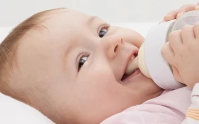 Que faire si mon bébé boude le lait à partir de 12 mois ?